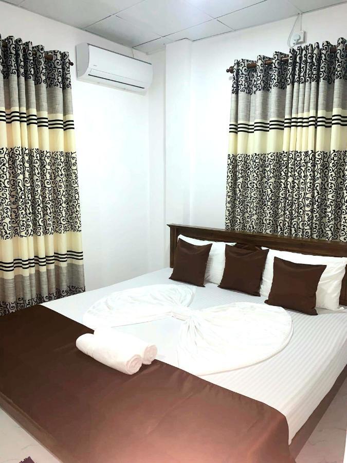 Sura Homestay Канди Экстерьер фото