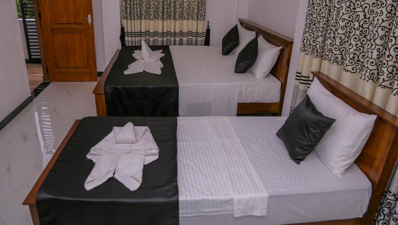 Sura Homestay Канди Экстерьер фото